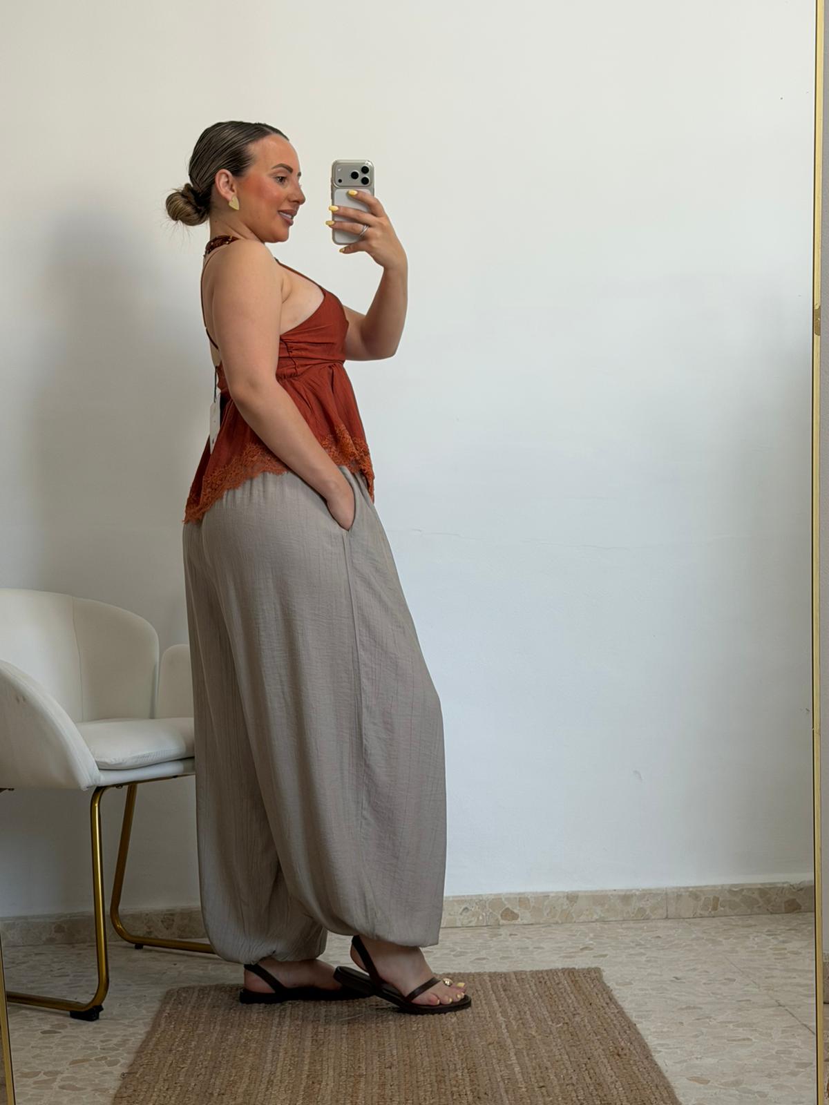 PANTALON AMERI GLOBO TAUPE