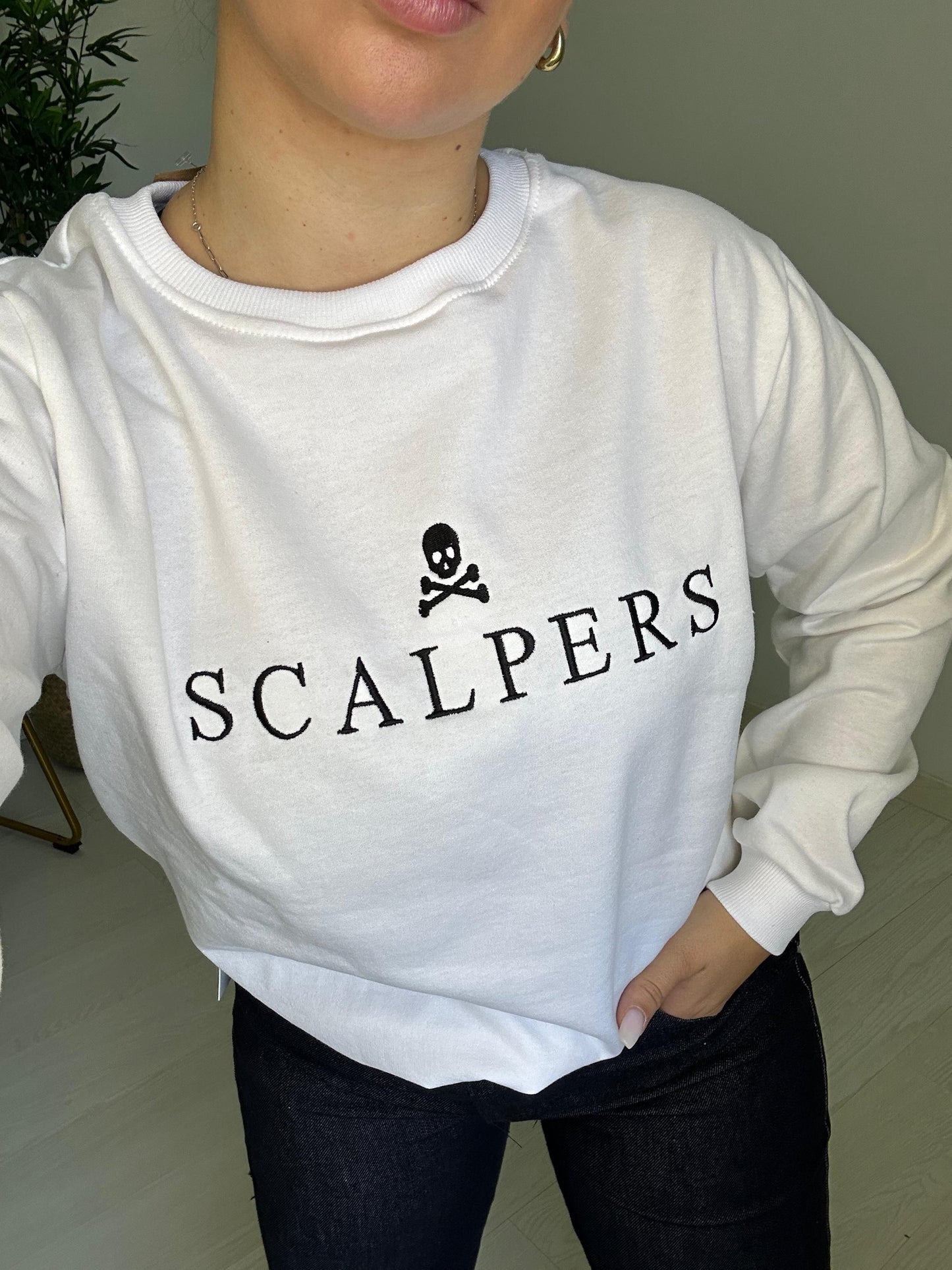 SUDADERA CALAVERA BLANCO