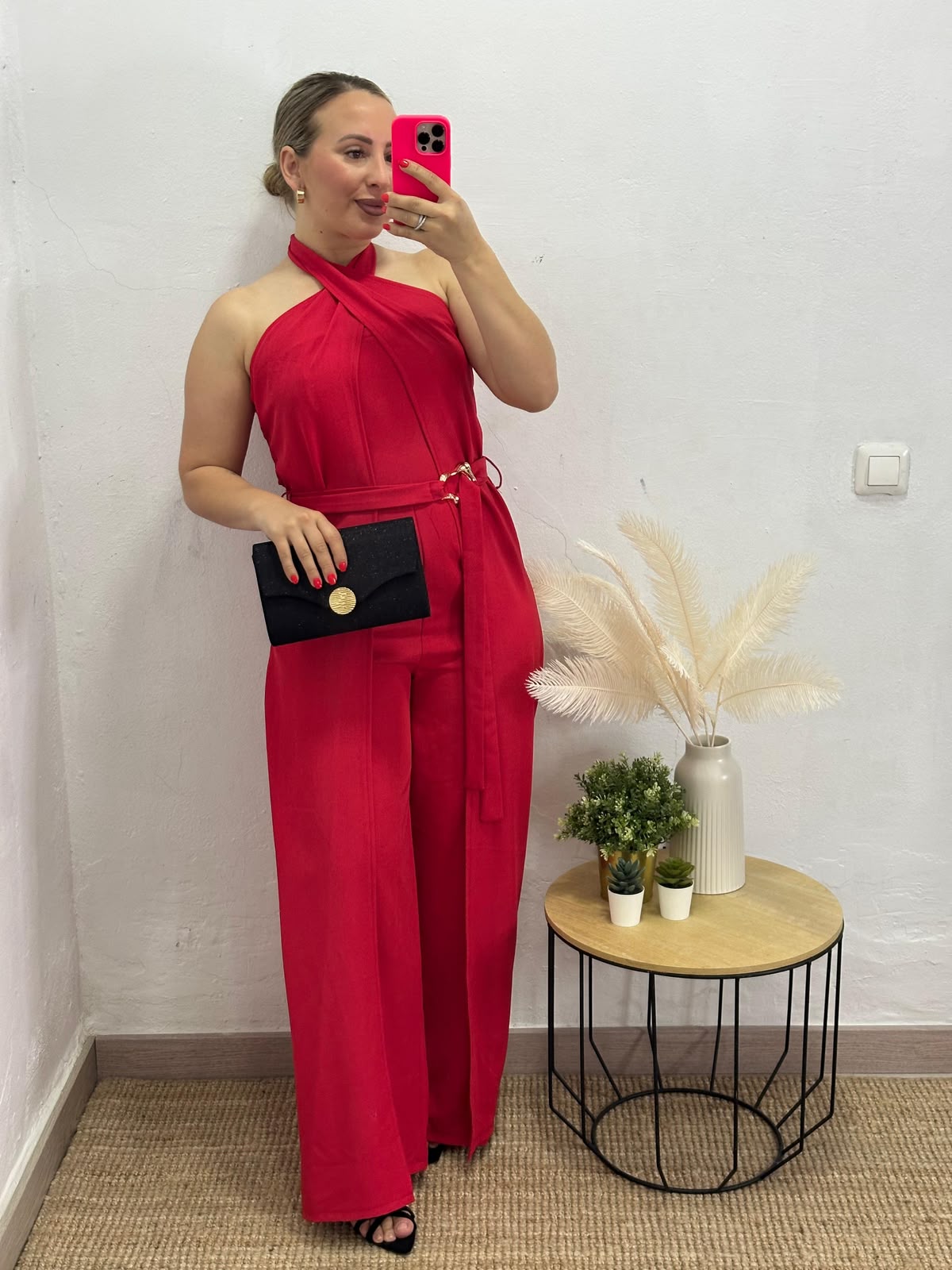 MONO CAPA ROJO