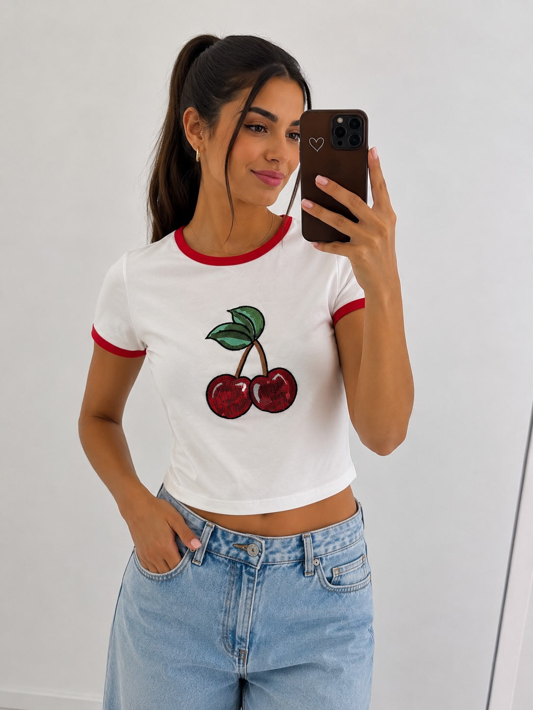 CAMISETA CEREZA BLANCO Y ROJO