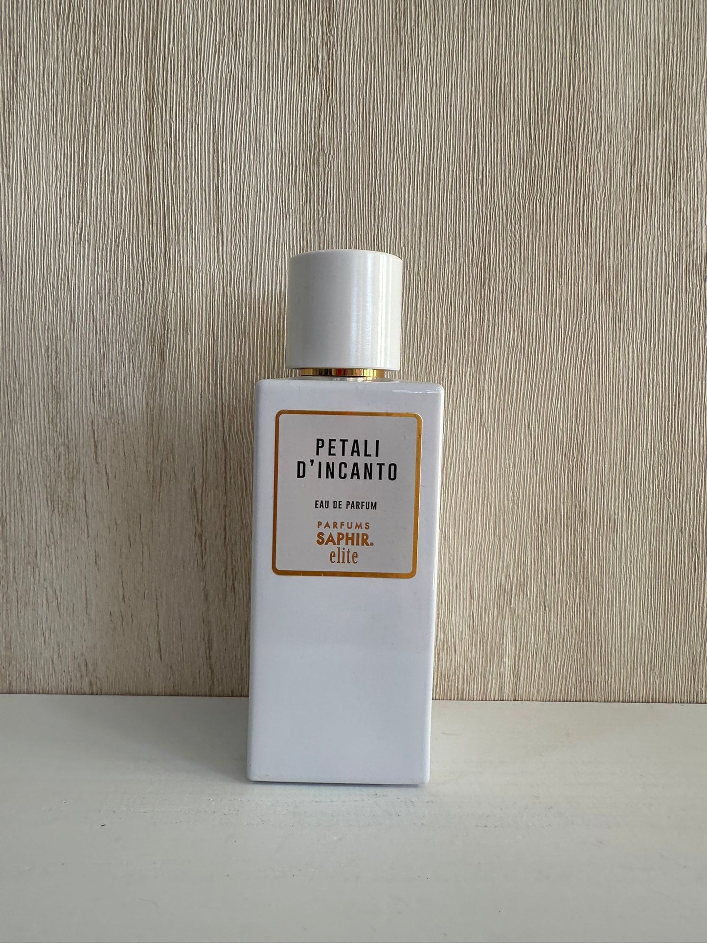 PERFUME SAPHIR PETALI D`INCANTO ( BIANCO LATTE DI TOSCANA)