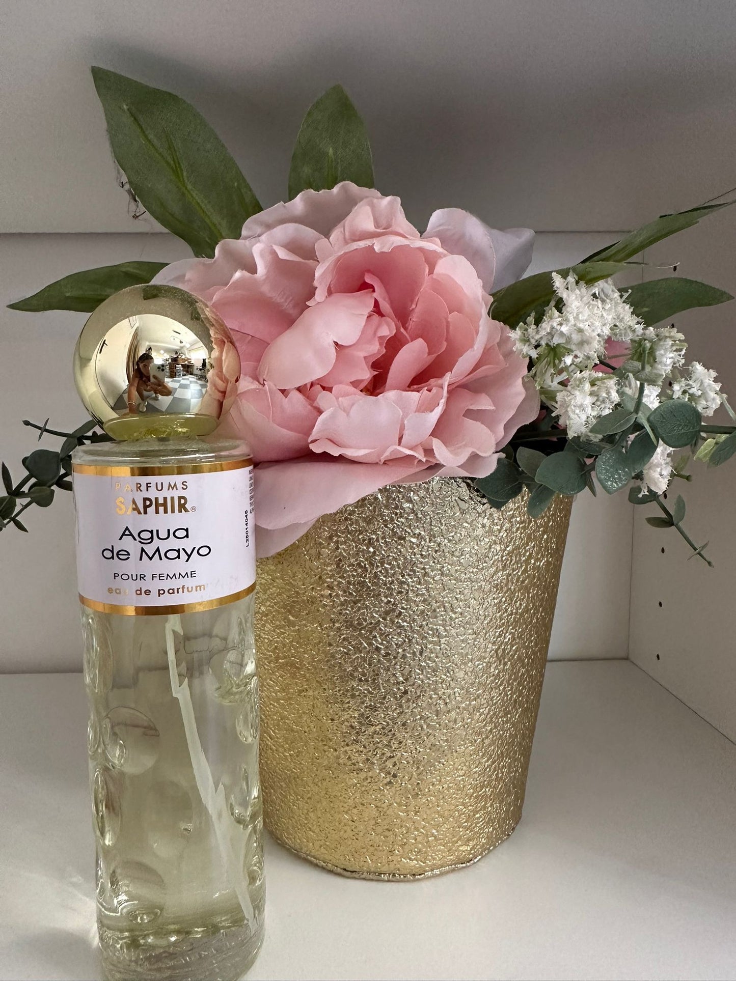 Perfume saphir Agua de mayo ( esencia loewe )