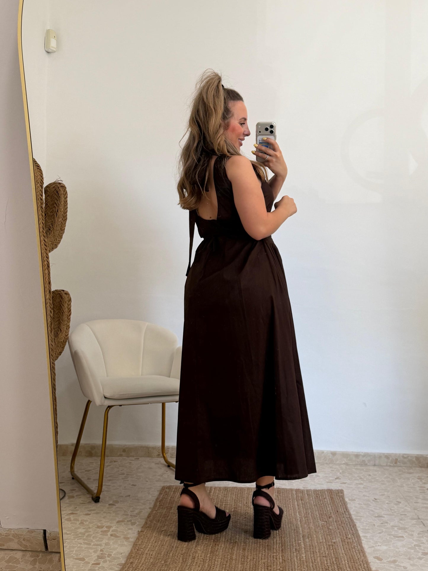 VESTIDO CAROLINA MARRON CHOCOLATE
