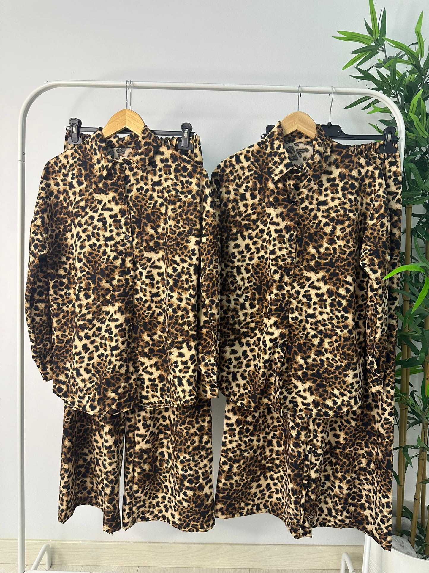 CONJUNTO ANIMAL PRINT