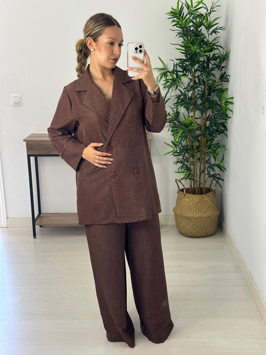 CONJUNTO BOTON MARRON