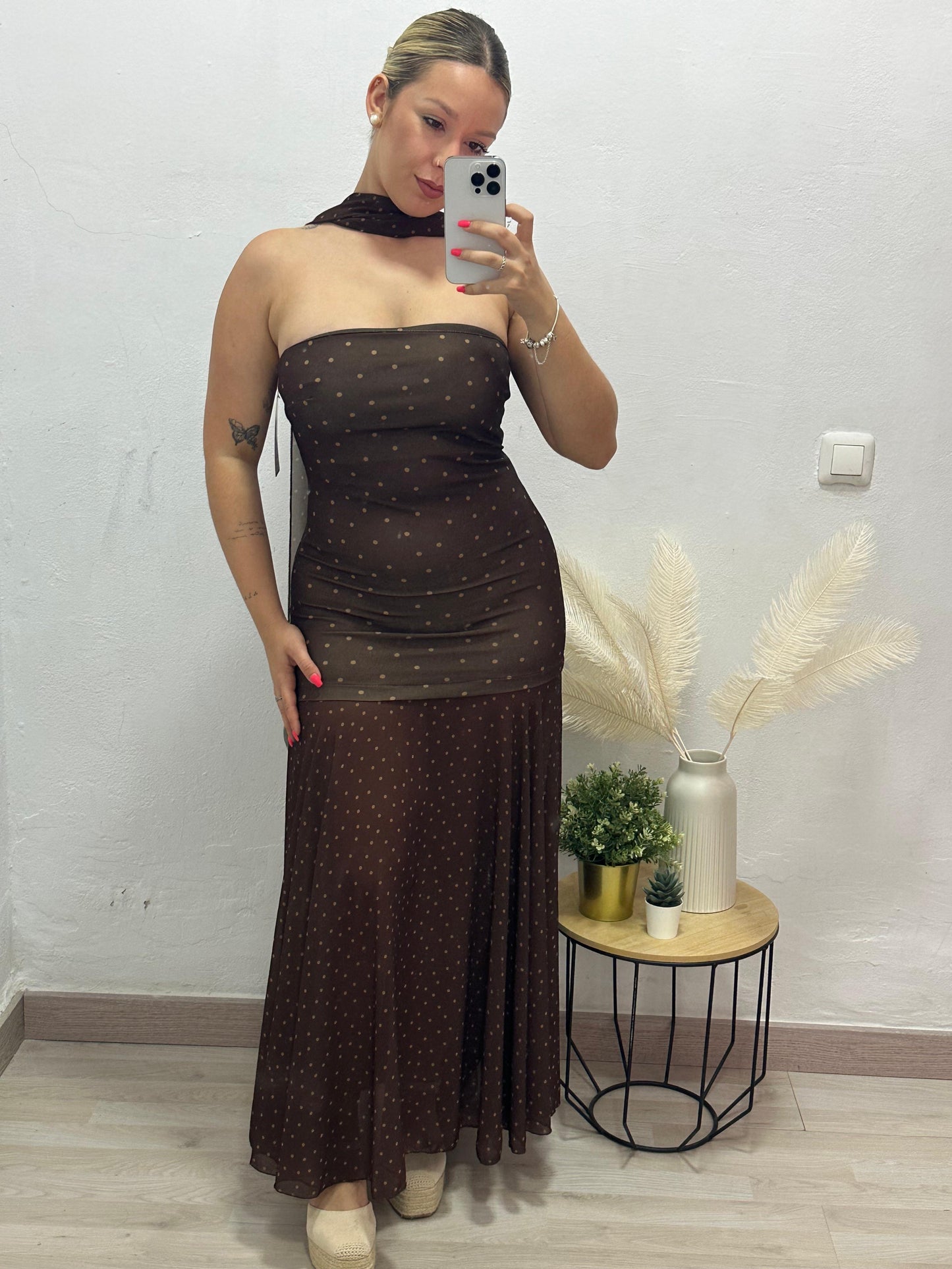 VESTIDO LUNARES