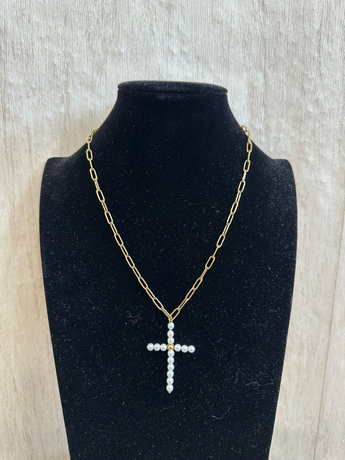 COLLAR CRUZ BLANCO