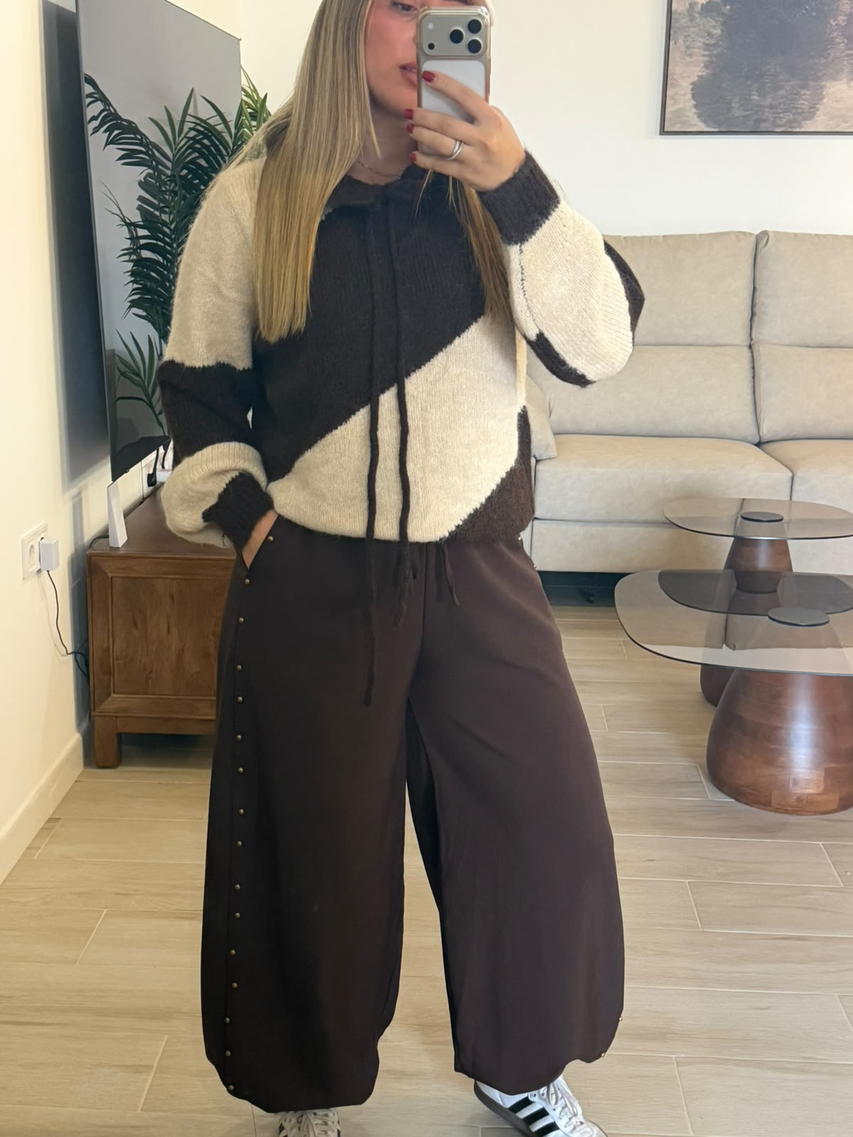 PANTALON TACHUELAS MARRON