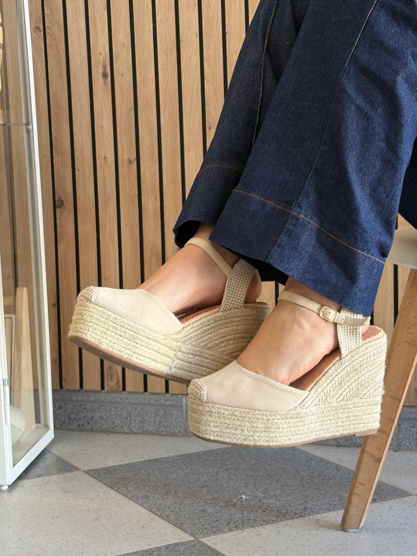 CUÑAS BEIGE