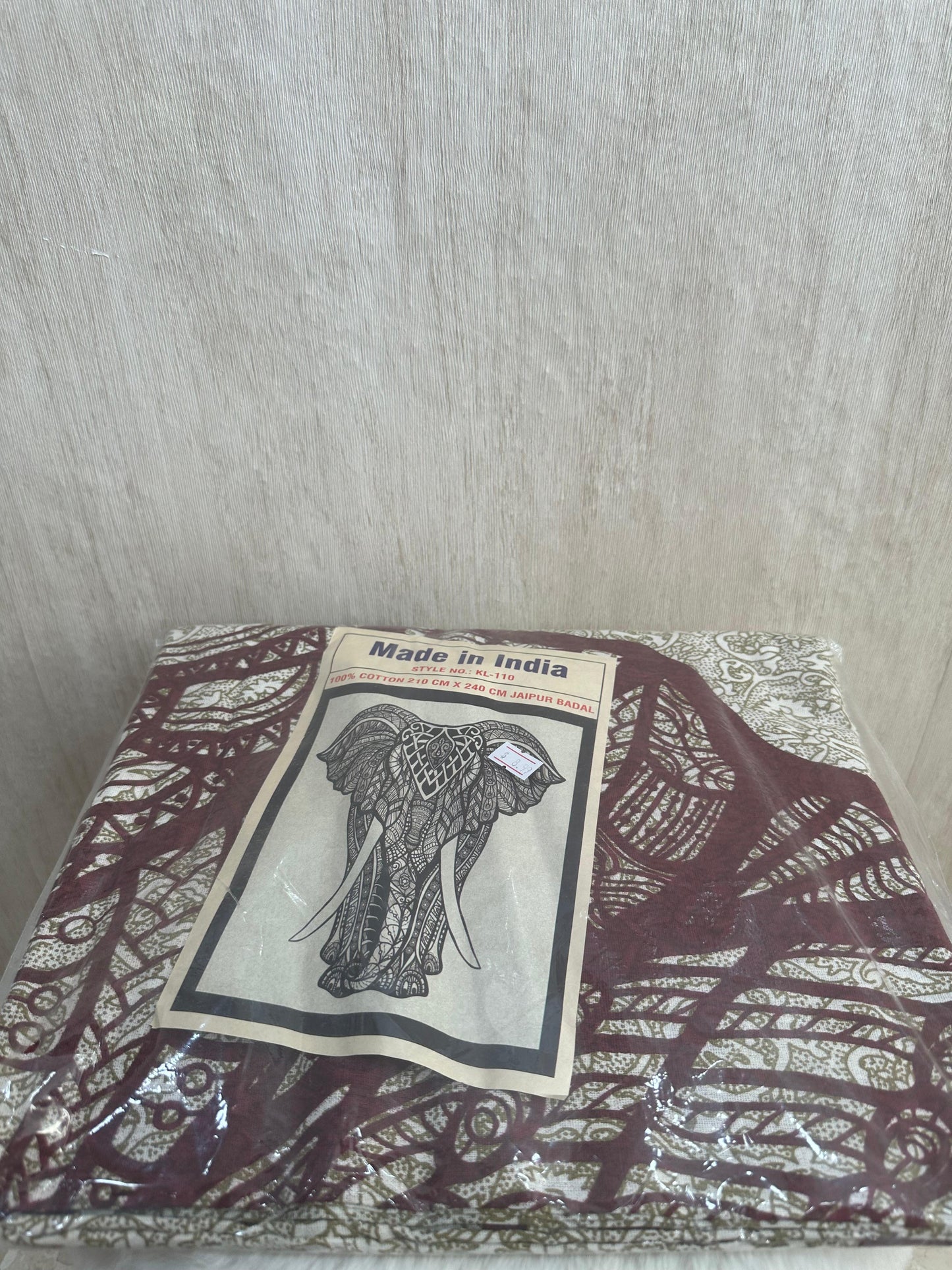 MANDALA ELEFANTE BURDEOS