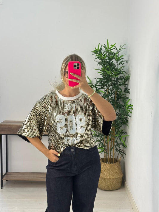 CAMISETA LENTEJUELA OK DORADA