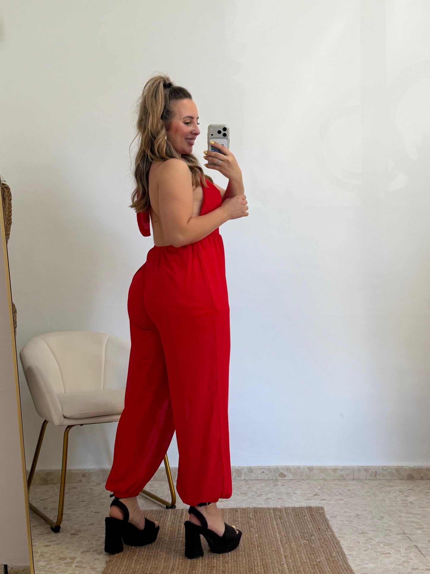 MONO GALA ROJO