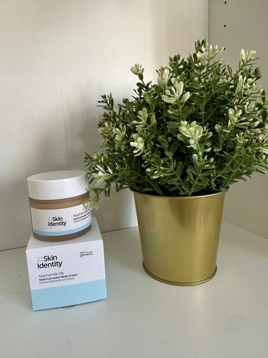 CREMA CORRECTORA CON NIACINAMIDA 5%