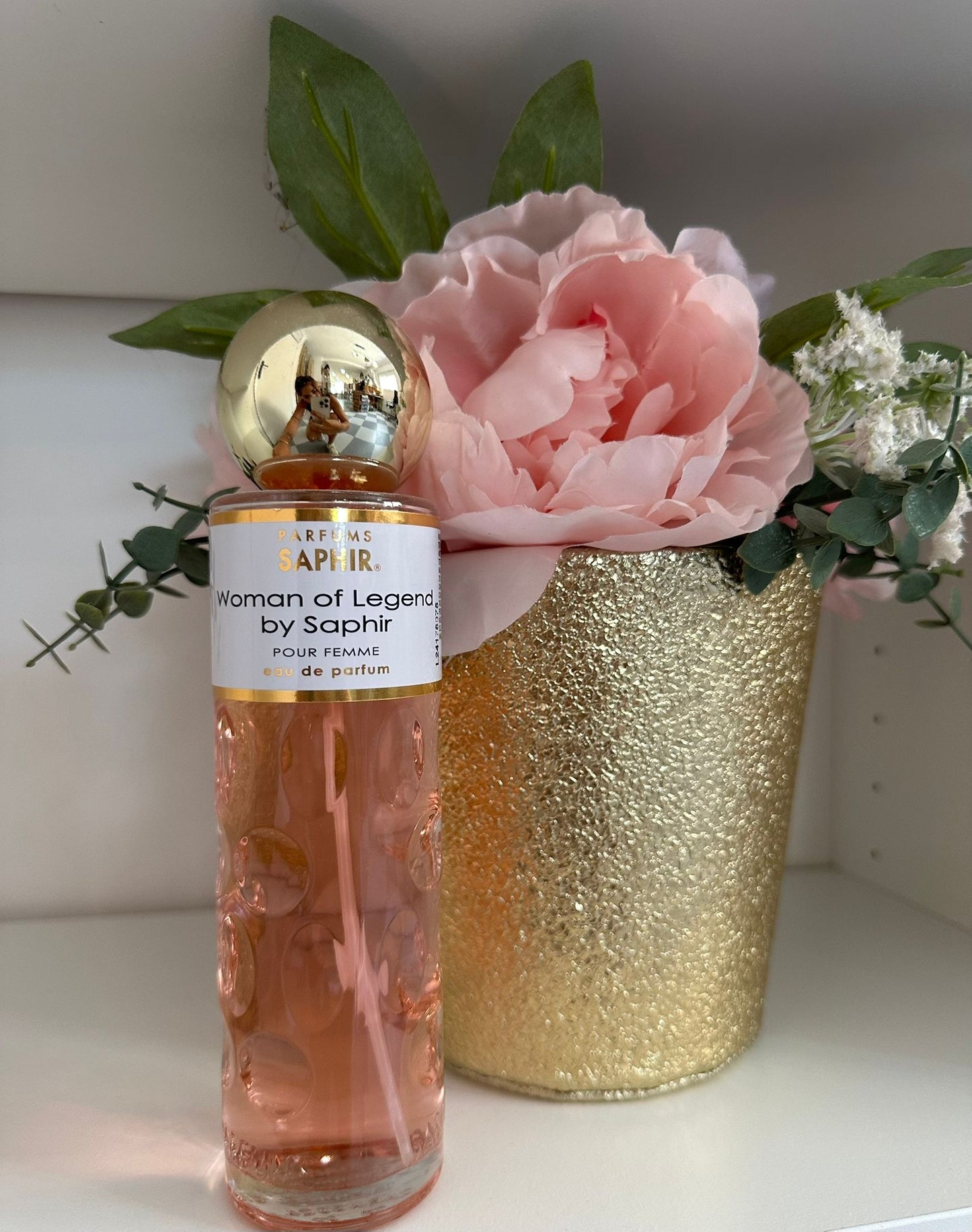 Perfume saphir Woman of legend by saphir ( Si armani )