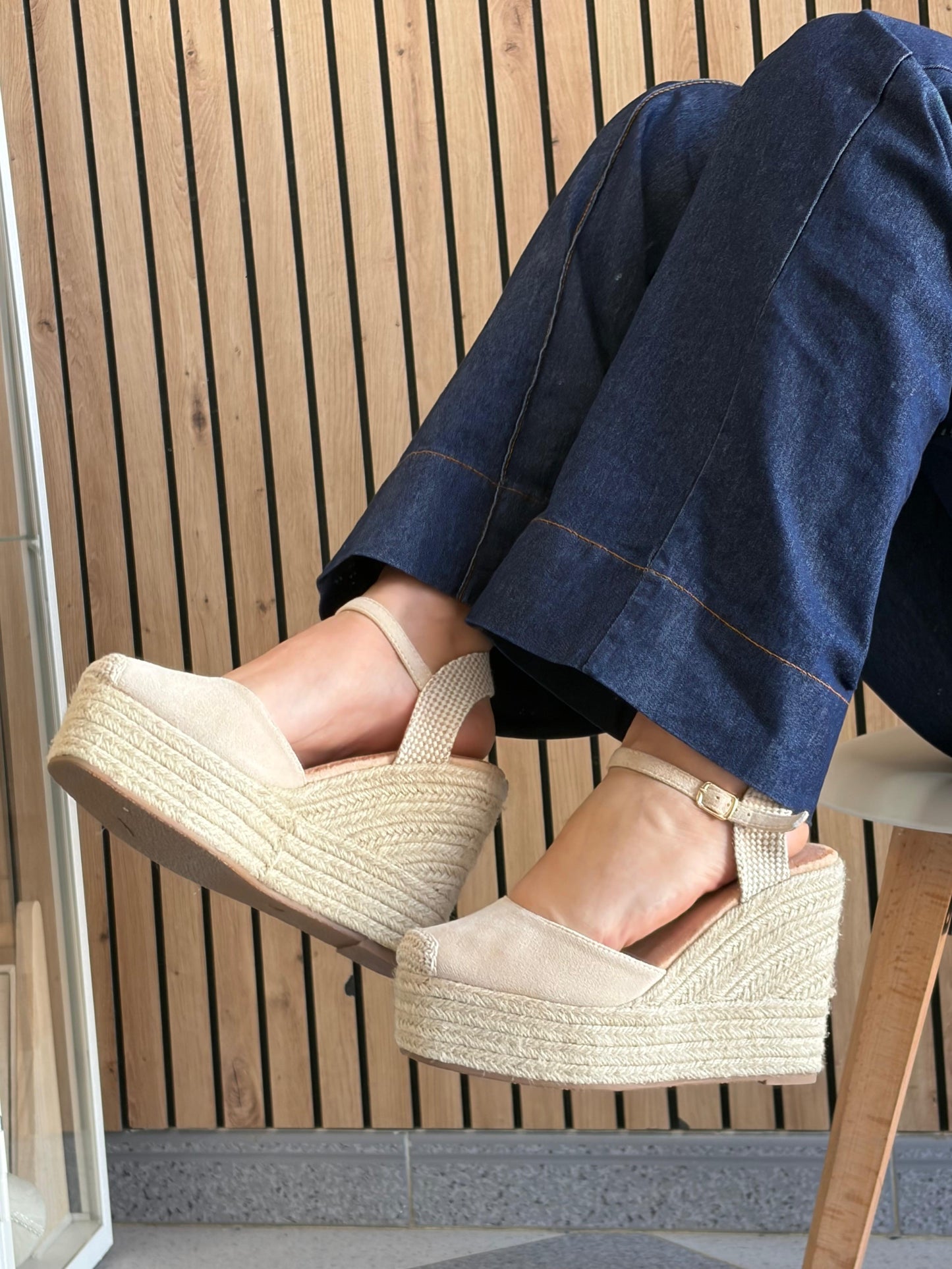 CUÑAS BEIGE