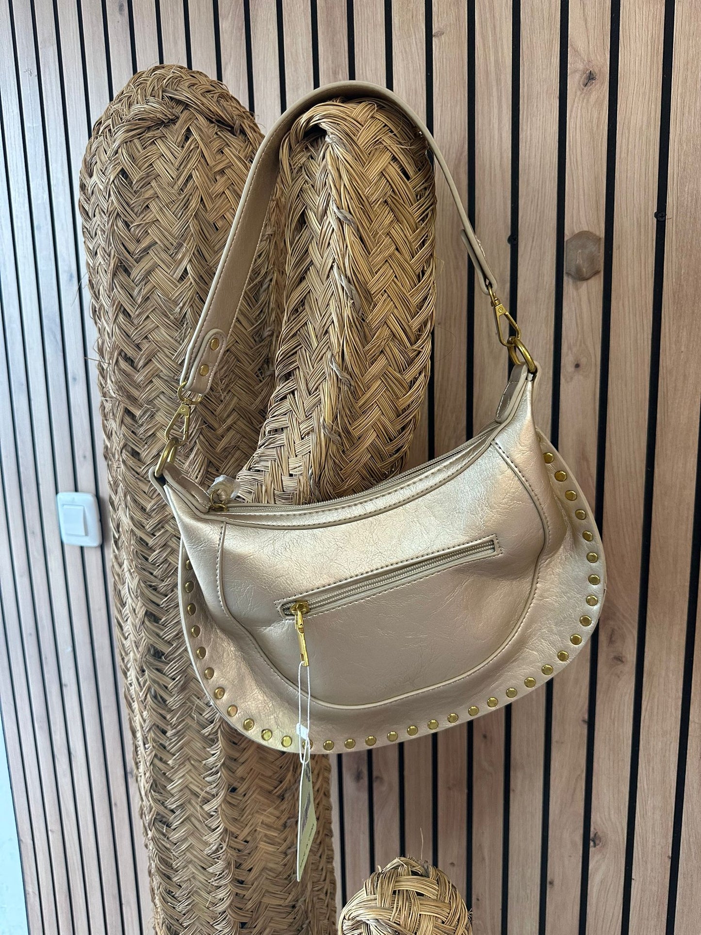 BOLSO DORATO TACHUELA
