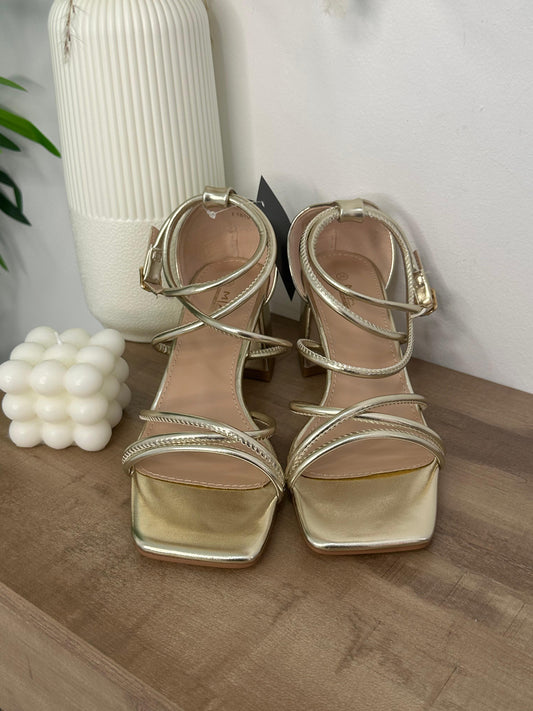 SANDALIAS ARIEL